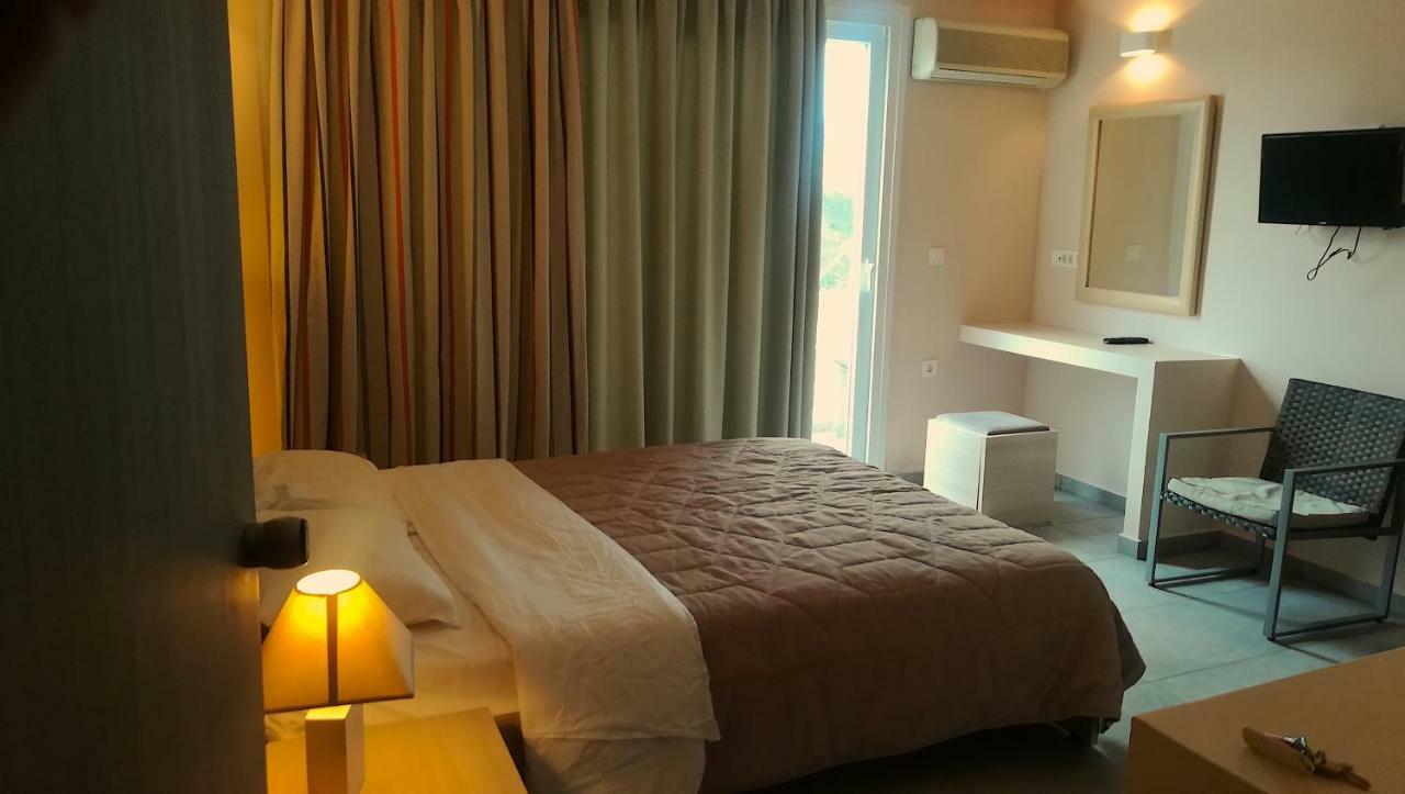 Hotel Apollon à Plános Extérieur photo